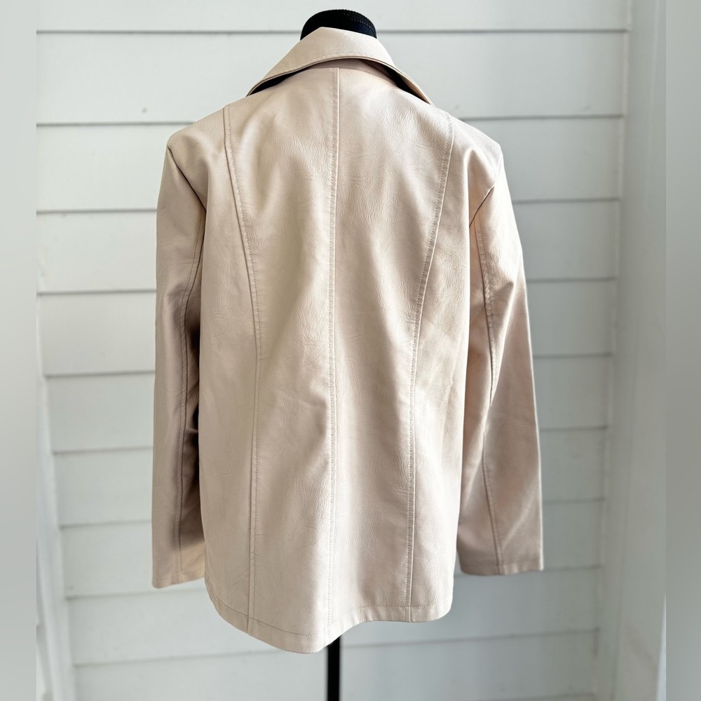 Jacket - Picture 2 of 2